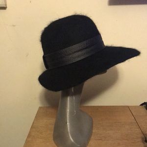 Mahara 1940’s Wool Black Hat